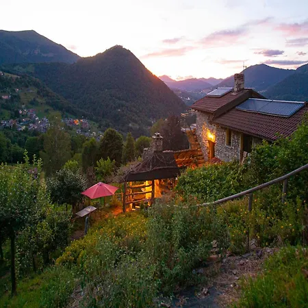 Al Marnich Farm stay Schignano (Como)