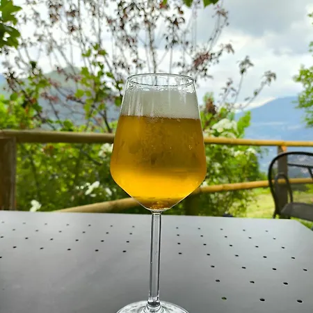 Al Marnich Farm stay Schignano (Como)